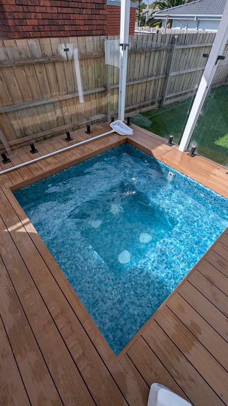 Tyz A1 Cleaning service gutter cleaning work in Mornington
