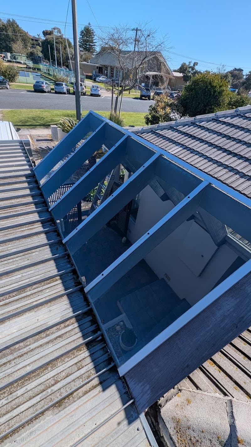 Tyz A1 Cleaning service gutter cleaning work in Mornington