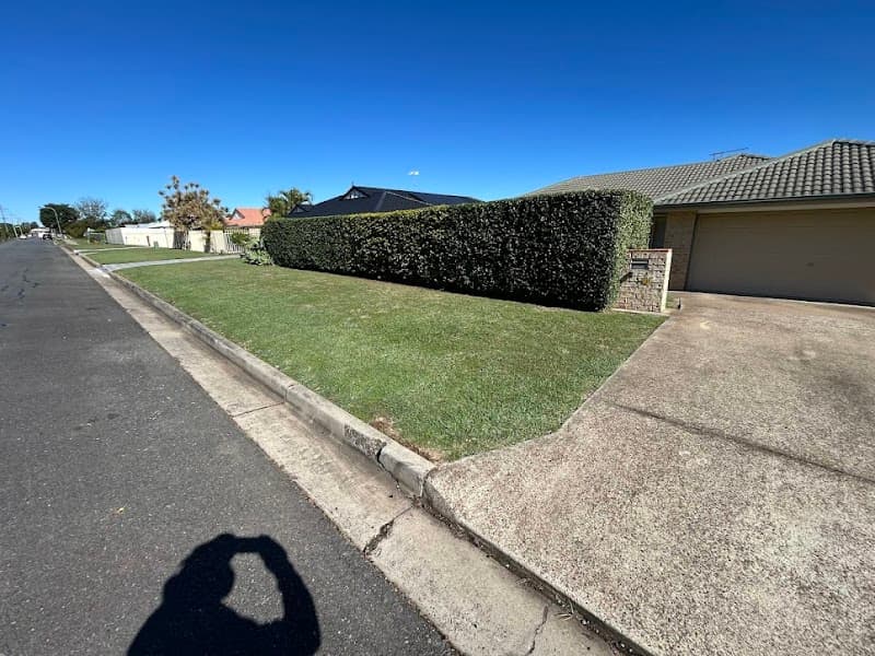 U first Landscaping and property maintenance landscaping work in Yamanto