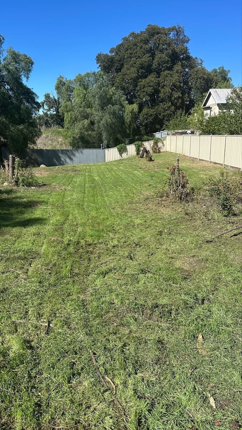 U Grow, I Mow - Bendigo landscaping work in Golden Square