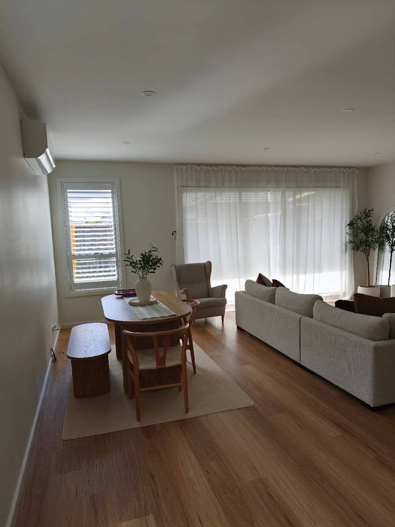 UHomeBlinds curtains & blinds work in Keysborough