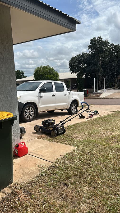 Ullah Cleaning Service Darwin cleaning work in Anula