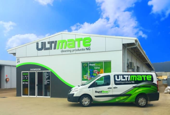Ultimate Cleaning carpet cleaning work in Portsmith