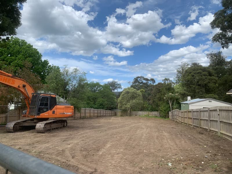 Ultimate Demolitions (Vic) Pty/Ltd demolition work in Narre Warren