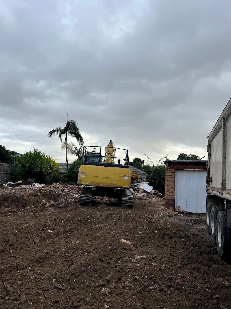 Ultimate Demolitions (Vic) Pty/Ltd demolition work in Narre Warren