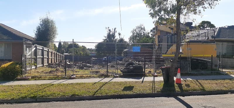 Ultimate Demolitions (Vic) Pty/Ltd demolition work in Narre Warren