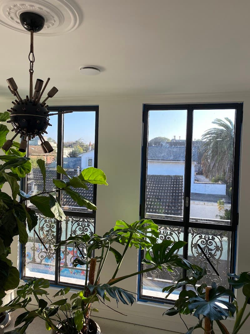 Ultimate Glass & Glazing Vic Pty Ltd glass & glazier work in Dandenong
