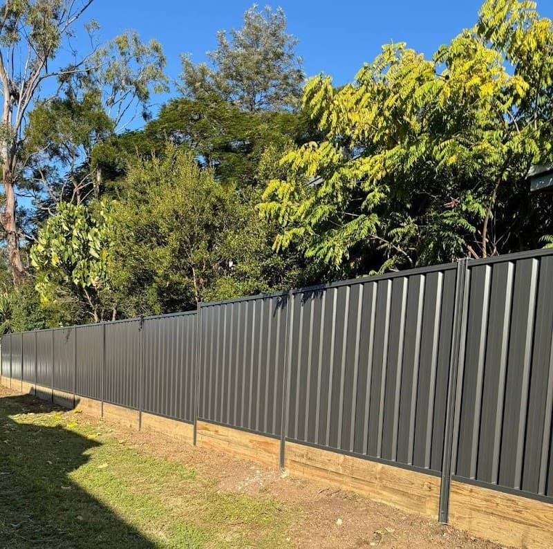 Universe Fencing Brisbane fencing work in Sunnybank