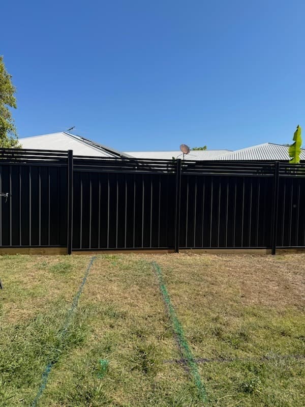 Universe Fencing Brisbane fencing work in Sunnybank