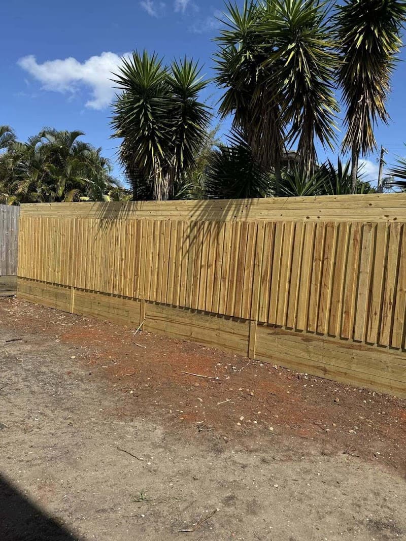 Universe Fencing Brisbane fencing work in Sunnybank