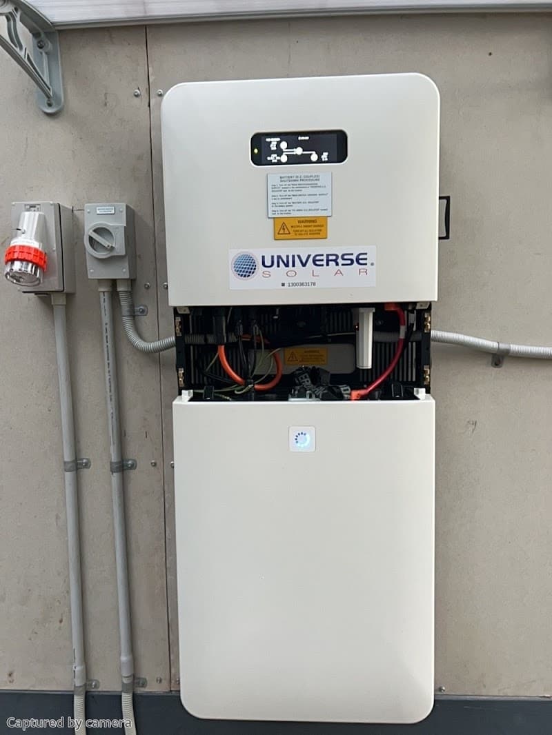Universe Solar solar panel installation work in Ashmore