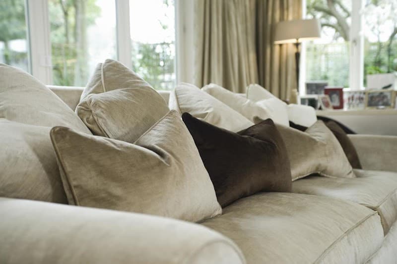 Upholstery Cleaning Ipswich - Peters Cleaning Services carpet cleaning work in Ipswich