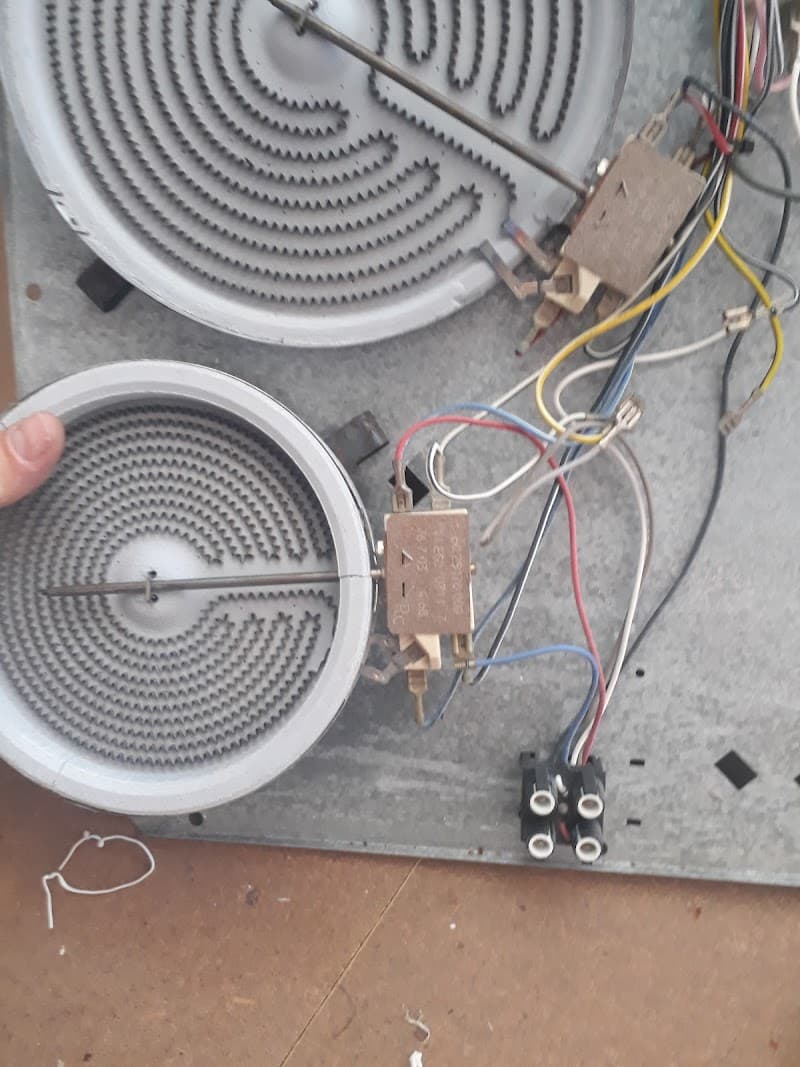 VALERFIX APPLIANCE & AIR CONDITIONING oven & bbq cleaning work in Kunda Park
