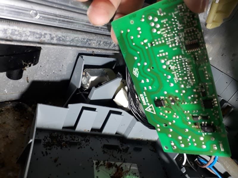 VALERFIX APPLIANCE & AIR CONDITIONING oven & bbq cleaning work in Kunda Park