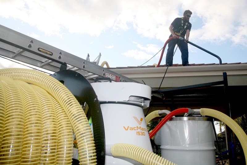 Valley Gutter Clean gutter cleaning work in Ellenbrook