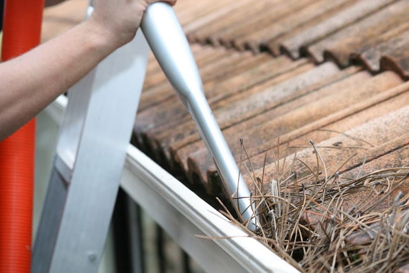 Valley Gutter Clean gutter cleaning work in Ellenbrook