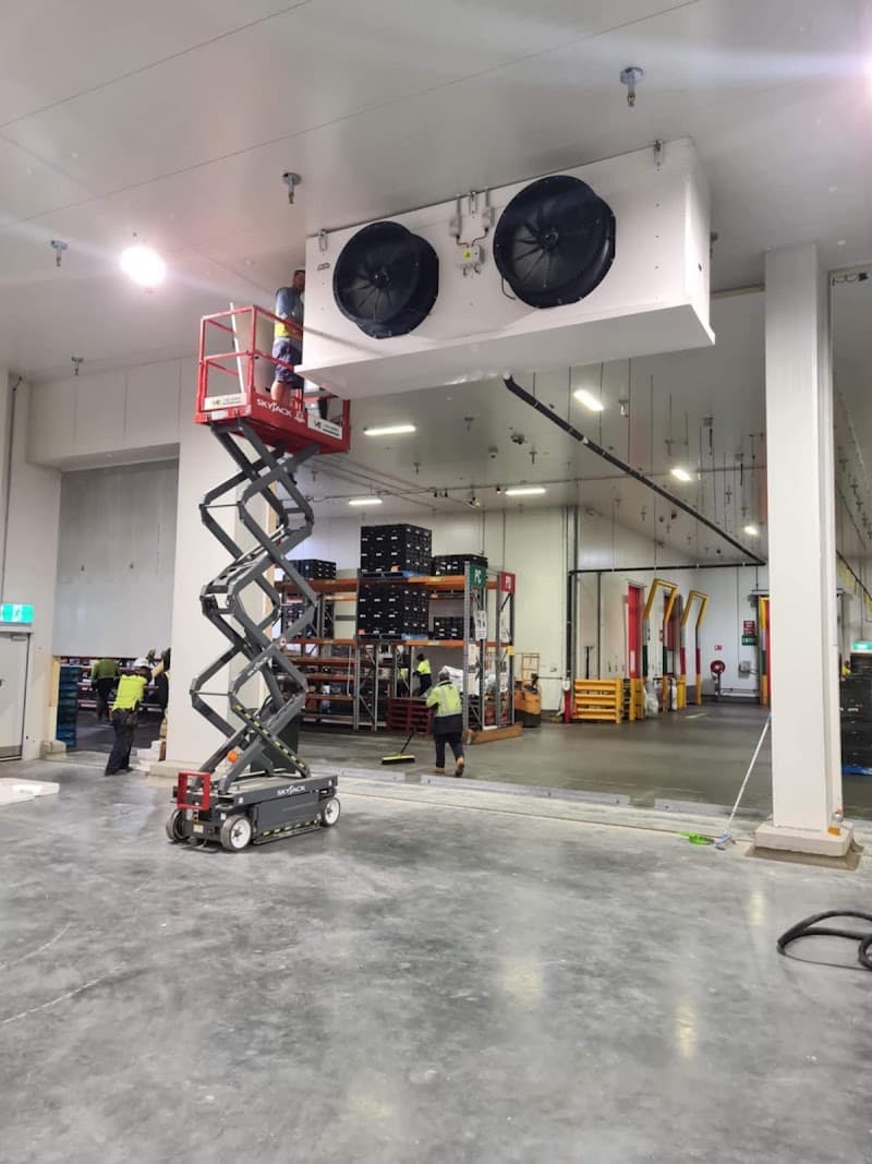Van Eerde Airconditioning & Refrigeration air conditioning work in Aitkenvale