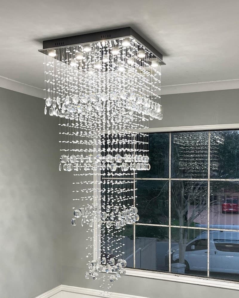 Vanum Electrical electrician work in Surfers Paradise