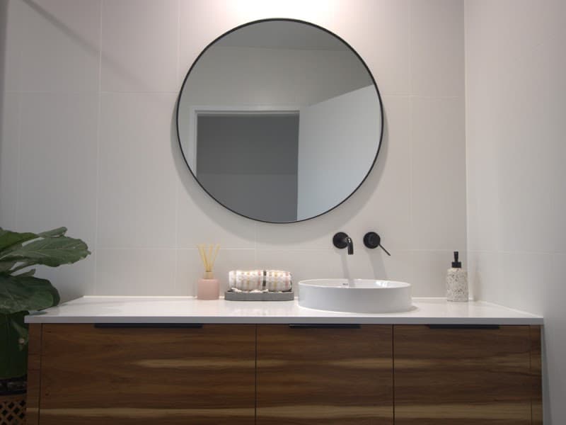 Varli Building- Bathroom & Kitchen Renovation Company Benowa bathroom renovation work in Molendinar