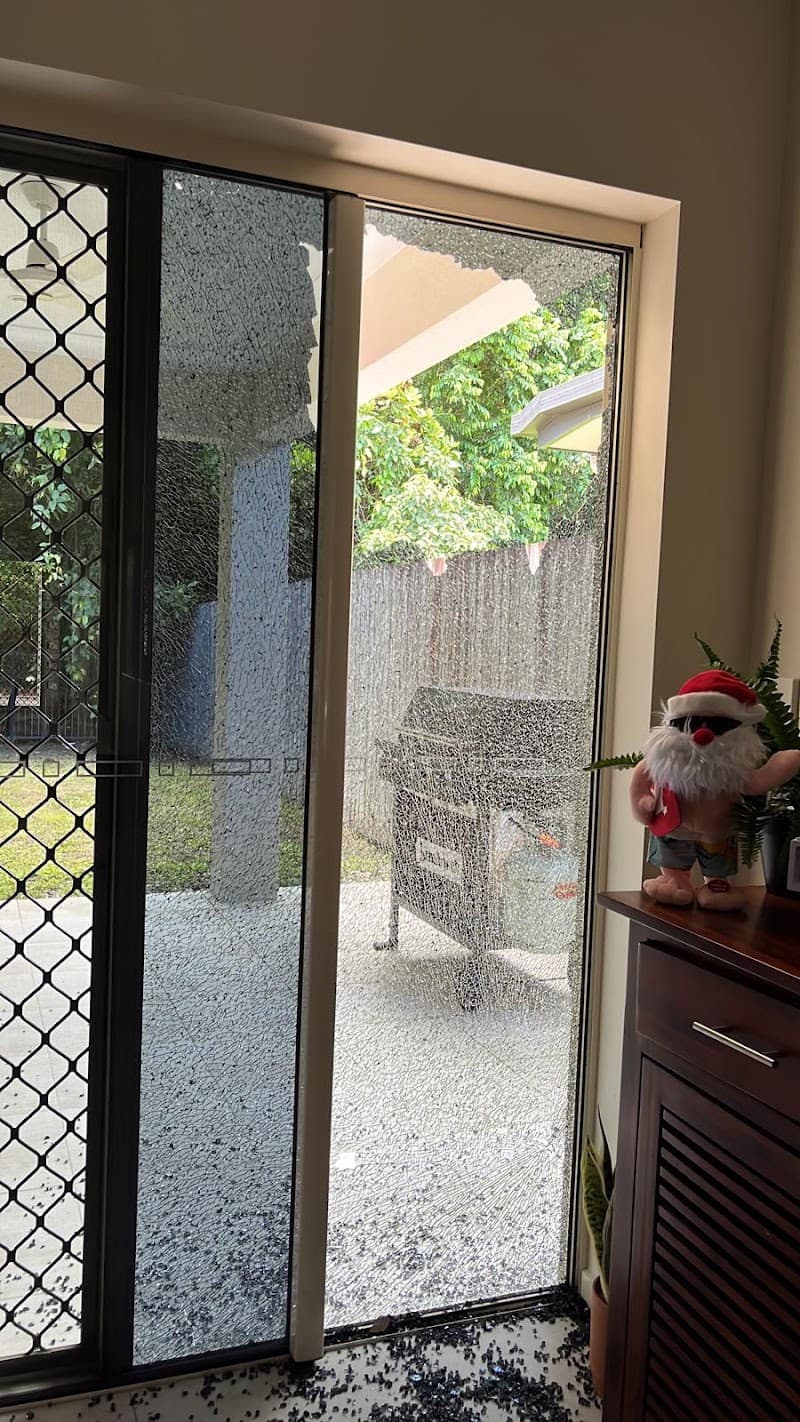 VETRONIC Glass and Aluminium glass & glazier work in Bungalow