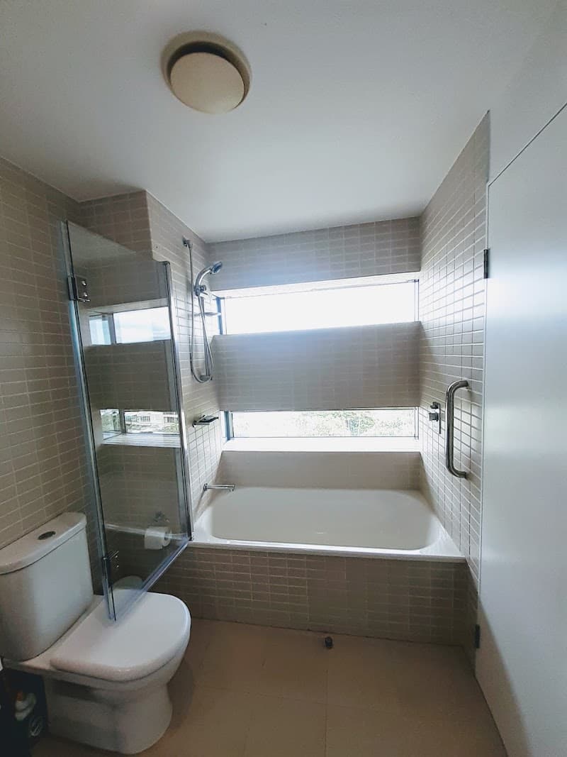 VETRONIC Glass and Aluminium glass & glazier work in Bungalow