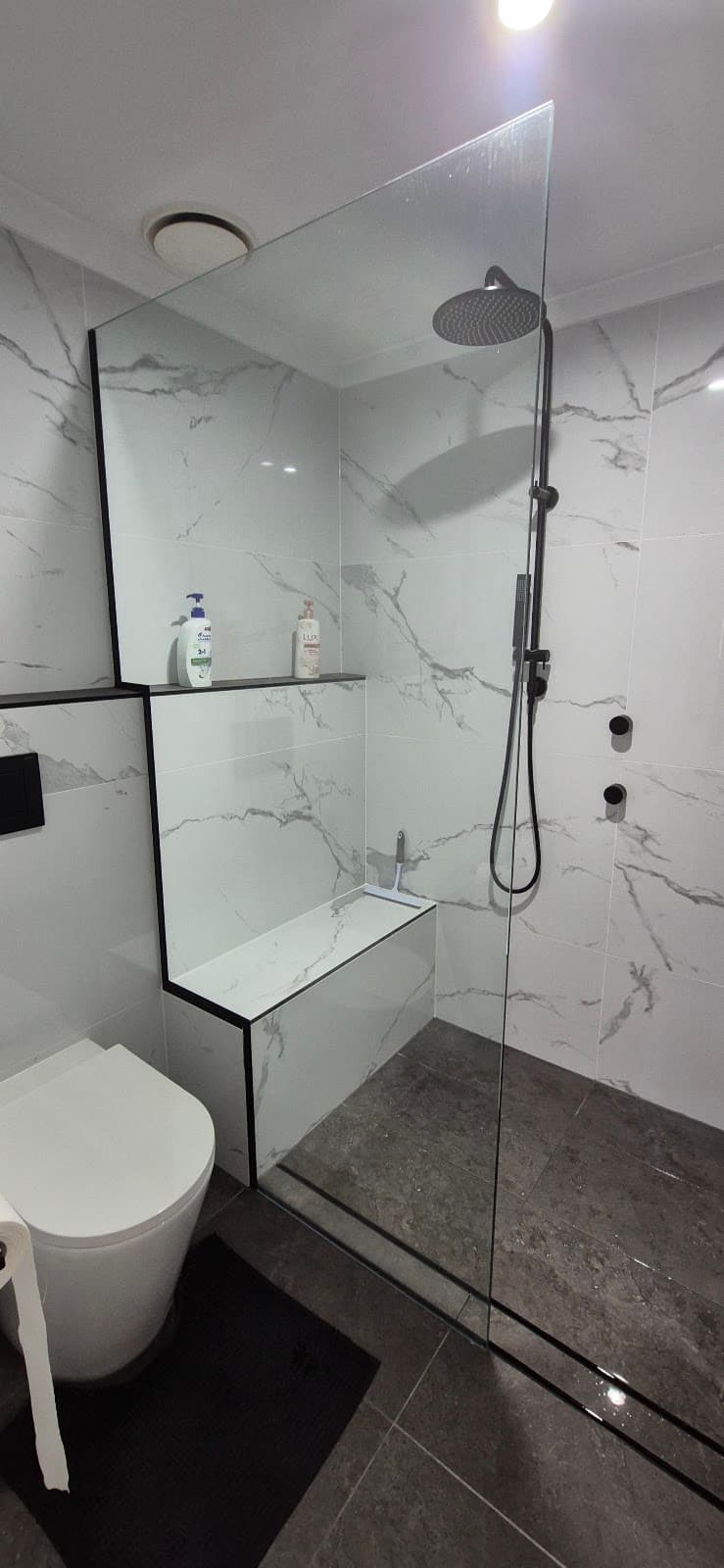 VETRONIC Glass and Aluminium glass & glazier work in Bungalow
