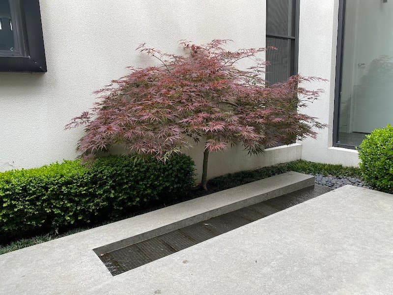 Vic Landscape Group gardening work in Dandenong