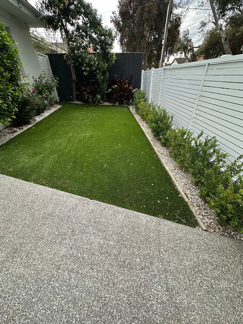 VIC LAWN CARE lawn care work in Strathmore