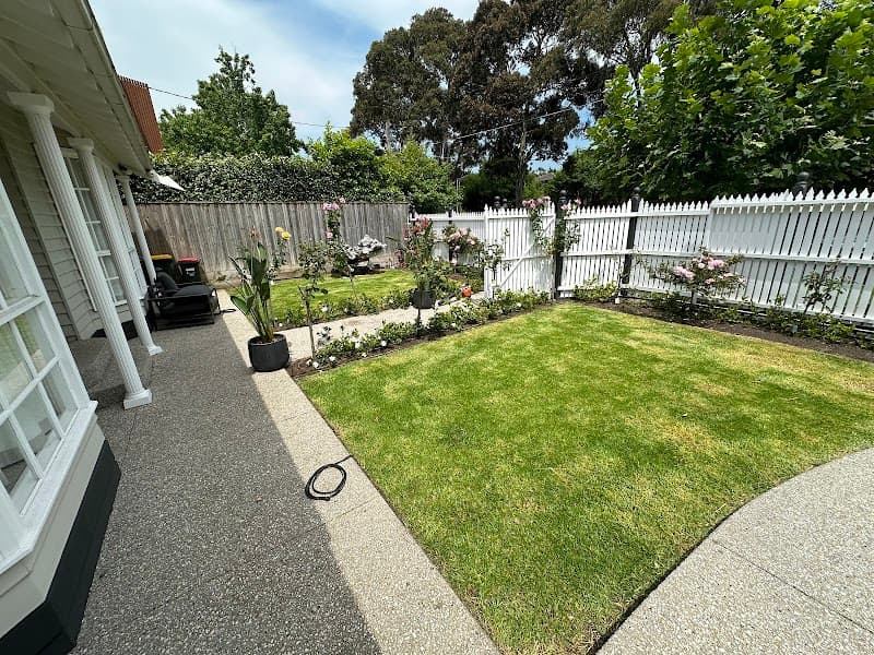 VIC LAWN CARE lawn care work in Strathmore