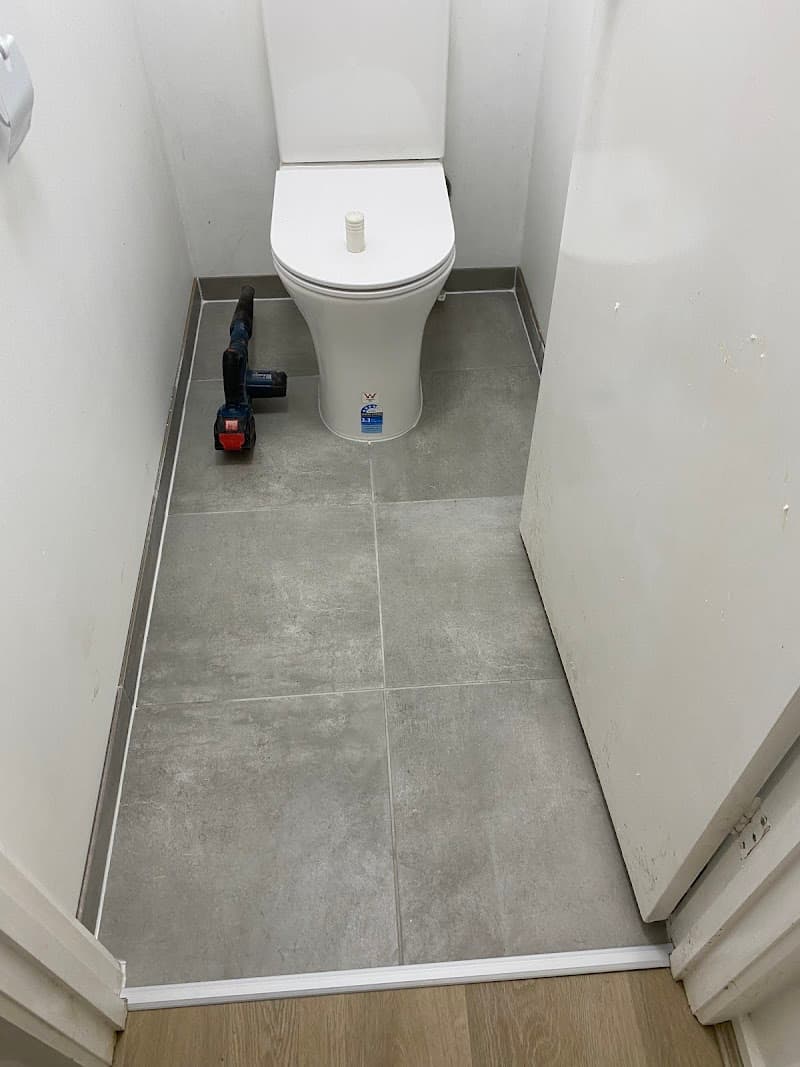 Vic pro waterproofing and tiling waterproofing work in Dandenong