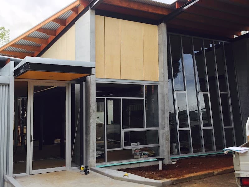 Victory Windows glass & glazier work in North Toowoomba