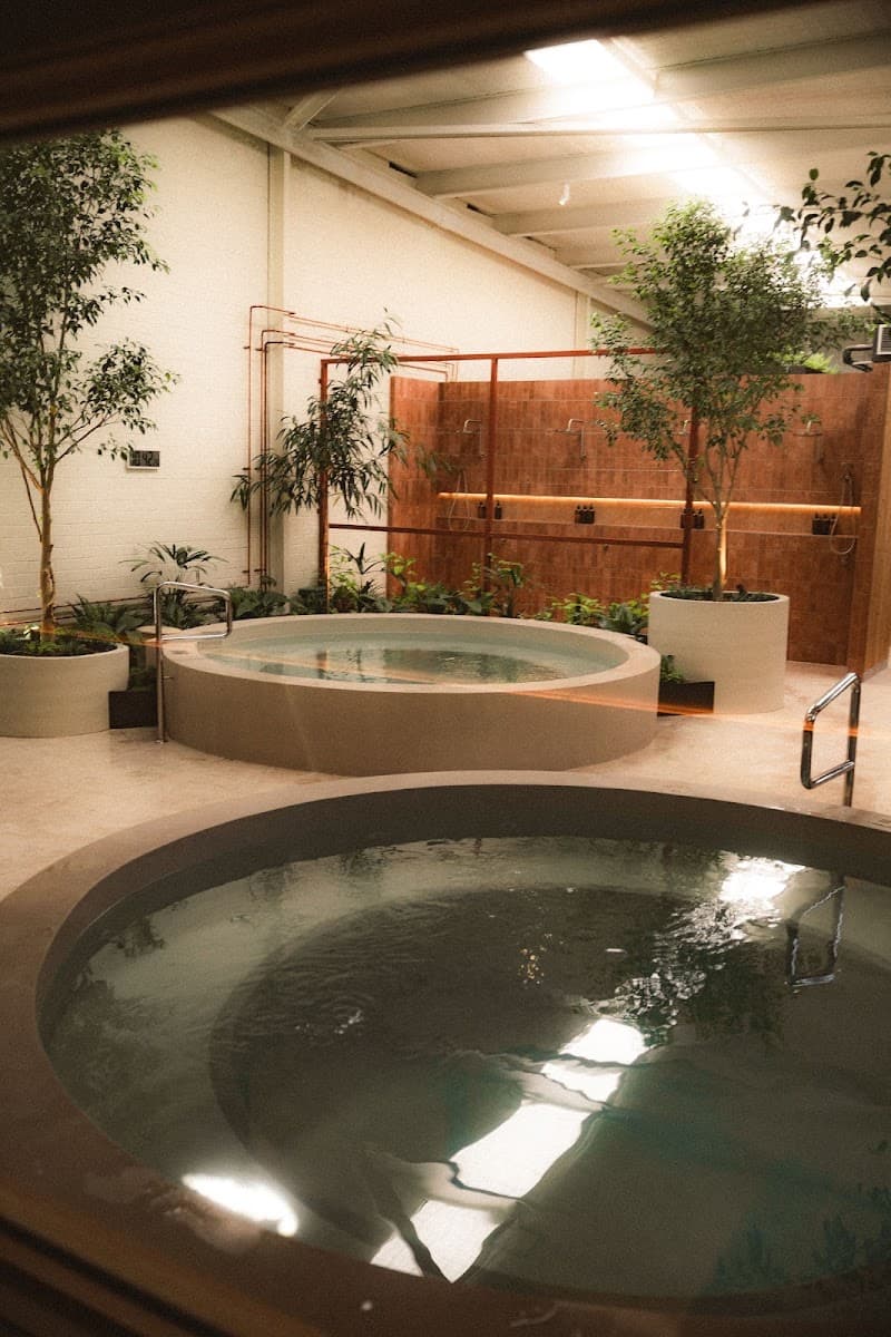 Villa Plunge Pools pool builder work in Port Kennedy