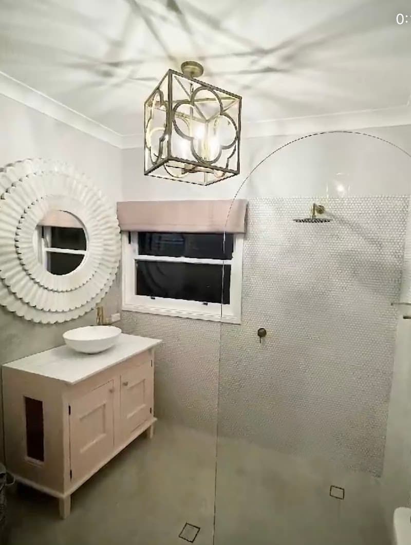 Viper Builders bathroom renovation work in Ormiston