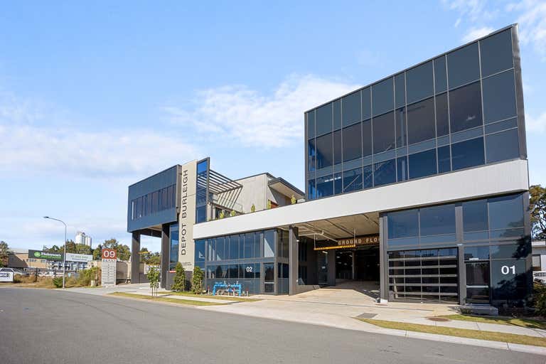 Virtue Glass & Construction glass & glazier work in Yarrabilba