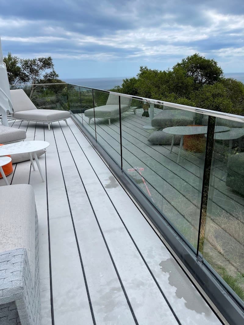 Vis a Vis Window Cleaning Mornington gutter cleaning work in Rye
