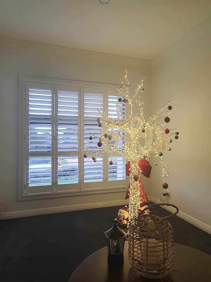 Vision Blinds & Shutters curtains & blinds work in Penrith