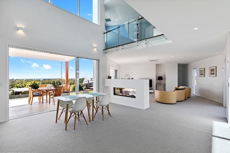 Vivere Homes Pty Ltd kitchen renovation work in Urangan