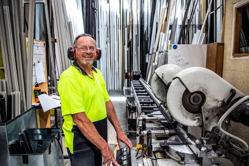 Vivid Glass Windows and Doors - Mt Gambier glass & glazier work in Mount Gambier