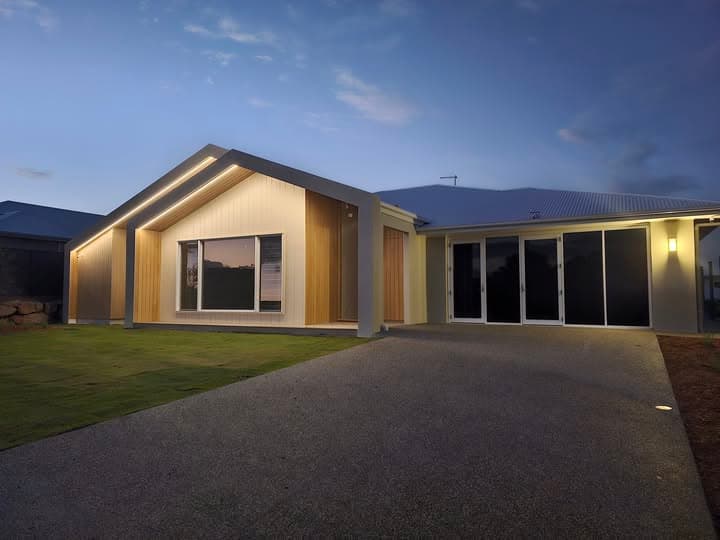 Vivid Home Builders Hervey Bay kitchen renovation work in Nikenbah