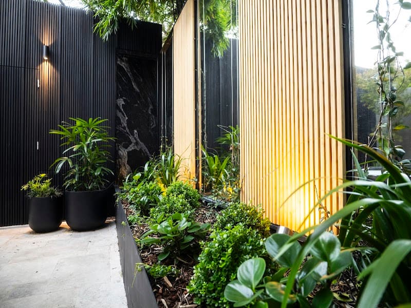 Vogue & Vine - Landscape Designers Sydney landscaping work in Rushcutters Bay