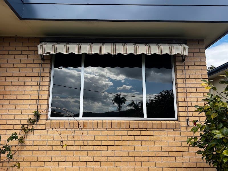Walkers Window Tinting & Frosting window tinting work in Springfield