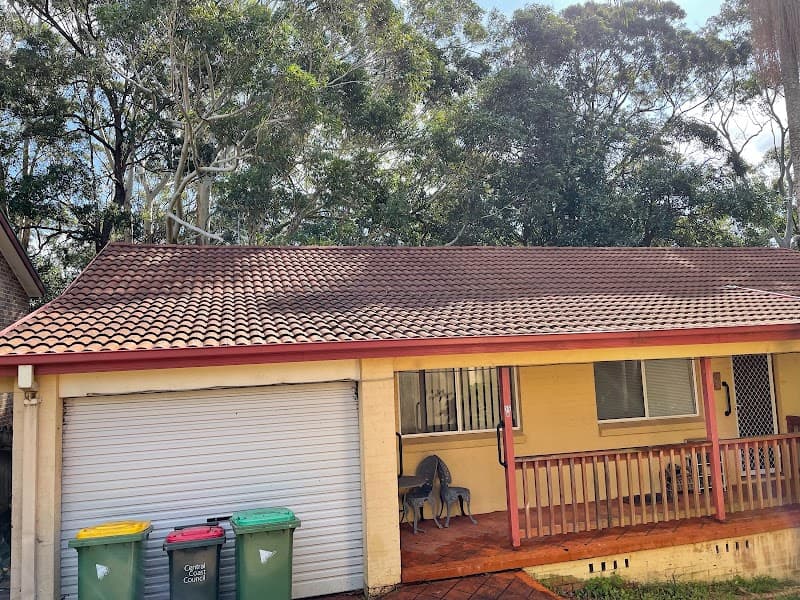 Wamberal Gutter Cleaning gutter cleaning work in Wamberal