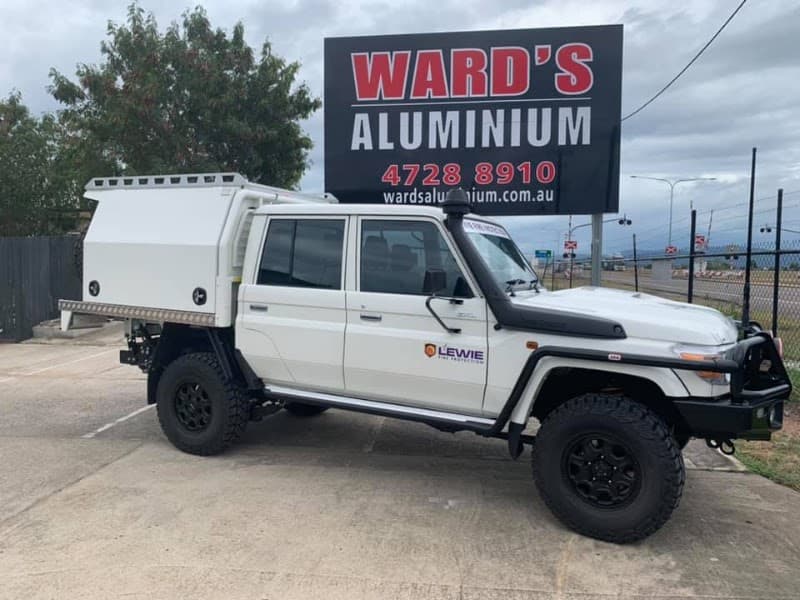 Ward's Aluminium fencing work in Garbutt