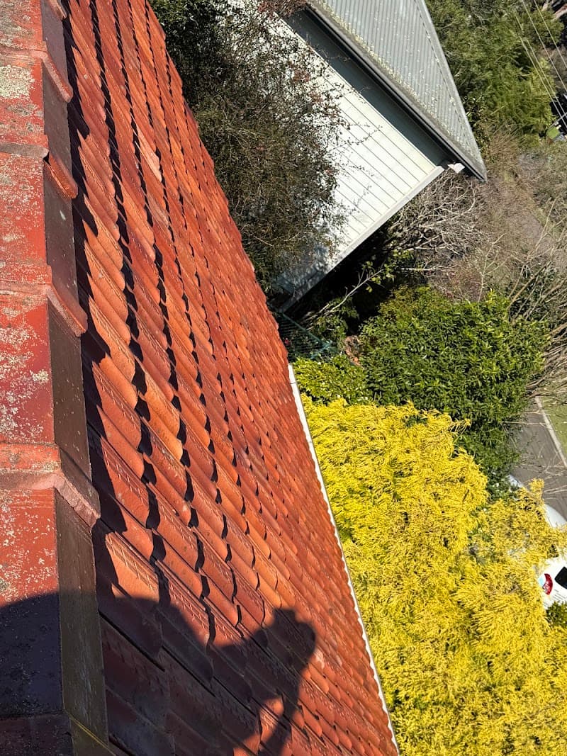 Wash Rite Newcastle gutter cleaning work in Belmont