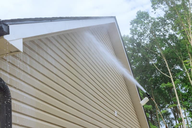 Washworks Exterior pressure washing work in Newtown