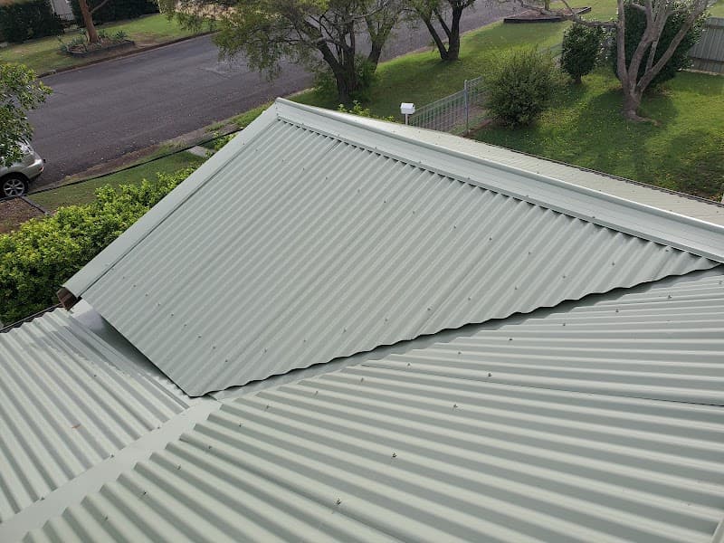 Waspindustries Pty Ltd pressure washing work in Beresfield