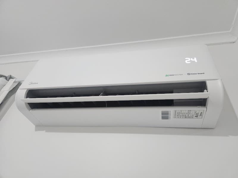 Watt A Breeze Pty Ltd air conditioning work in Old Noarlunga