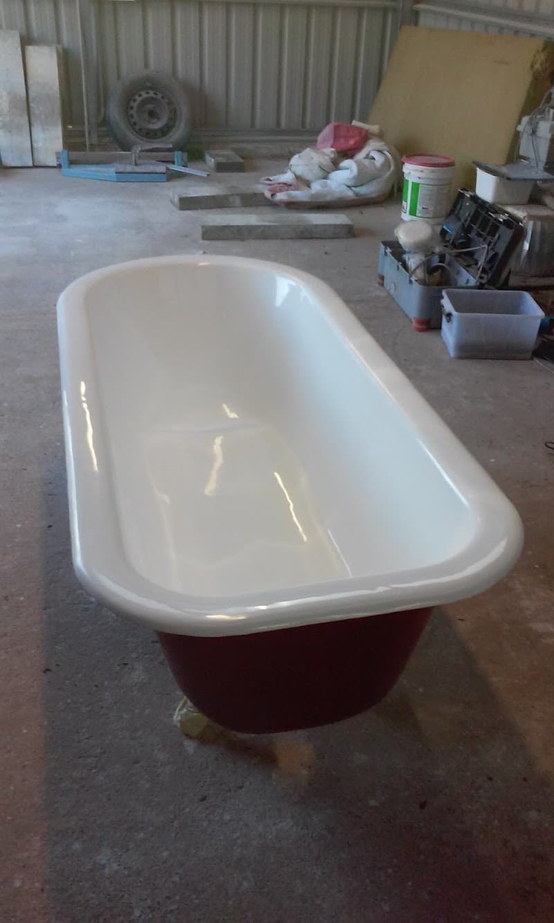 Waylaines Tiling Bath Resurfacing Bendigo-Crack Shower Base Repair Bendigo tiling work in Elphinstone