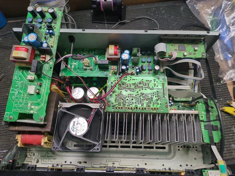 Waynes Electronis Services appliance repair work in Slade Point