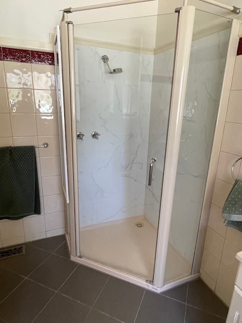 W.D. Mason Glass glass & glazier work in Bendigo